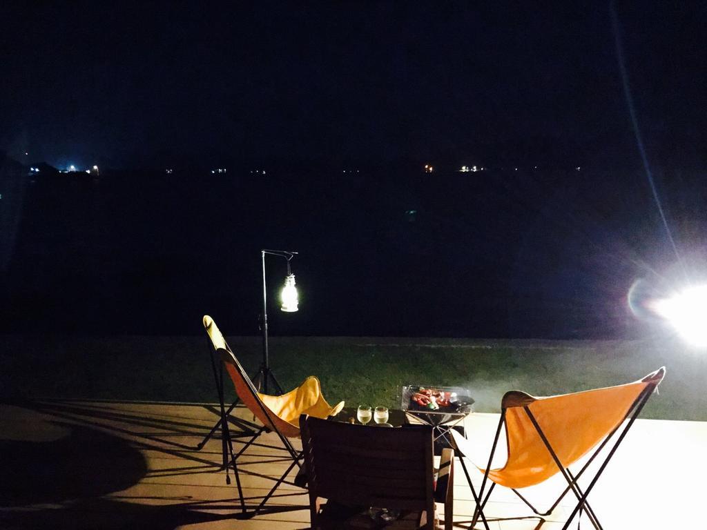 Holly Camp Airstream Villa Amami Zewnętrze zdjęcie