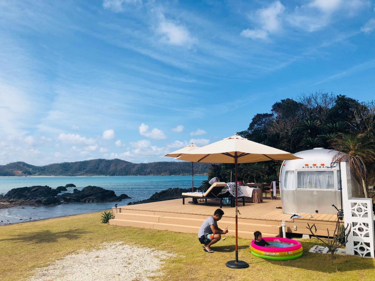 Holly Camp Airstream Villa Amami Zewnętrze zdjęcie